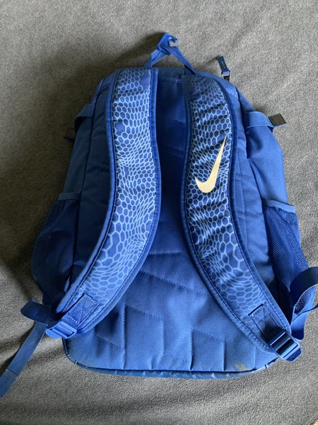 blue and gray north face backpack The North Face NF0A8EZU 31L Royal Arch Backpack, TNF Navy / OSFA