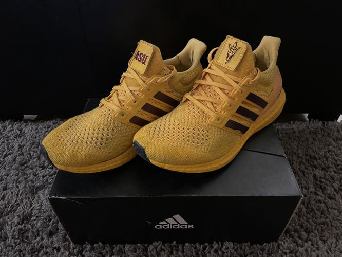 Almost New Gold ASU Unisex Size 7.5 (Women's 8.5) Adidas Ultraboost Shoes
