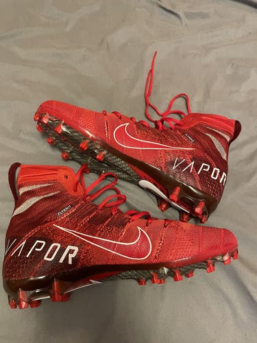 Adult Size 12.5 (Women's 13.5) Nike Vapor untouchable 3