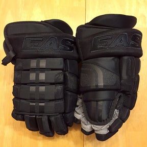 Easton PRO10 Gloves