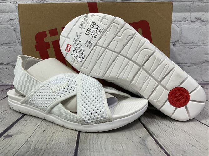 FitFlop Women’s Size US 6 Air mesh Urban White Polyester Sandals New With Box