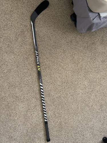 Warrior alpha lxt hockey stick