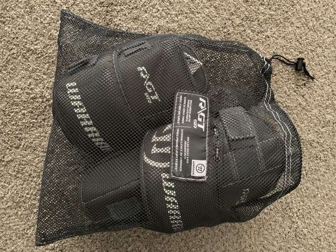 Warrior senior knee pads new