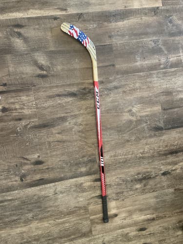Ccm heat road hockey stick