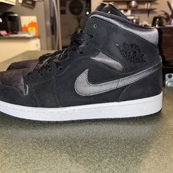 Air Jordan 1 Mid SE Nylon ‘Black Grey’