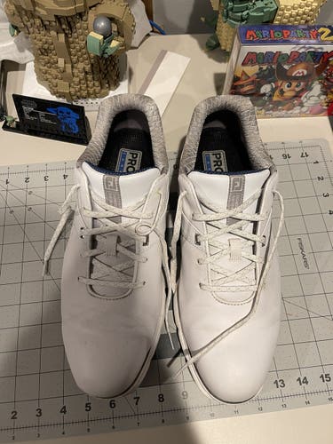 White Used Size 12 (Women's 13) Footjoy Pro SL Carbon White Golf Shoes