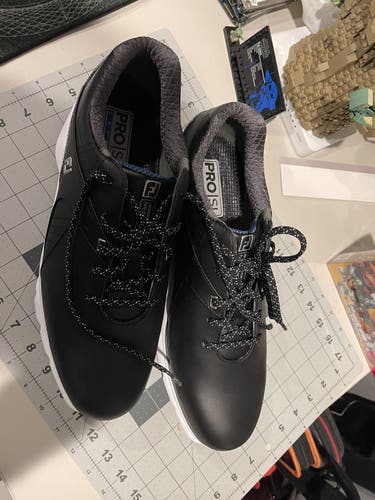 Bundle Black Men's Size 12 Wide (Women's 13) Footjoy Pro SL Carbon  Golf Shoes