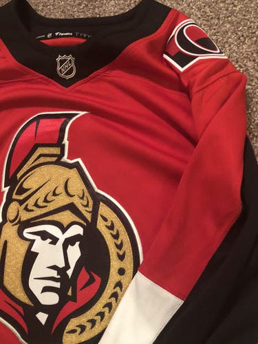 Ottawa Senators Fanatics Breakaway Jersey BNWOT