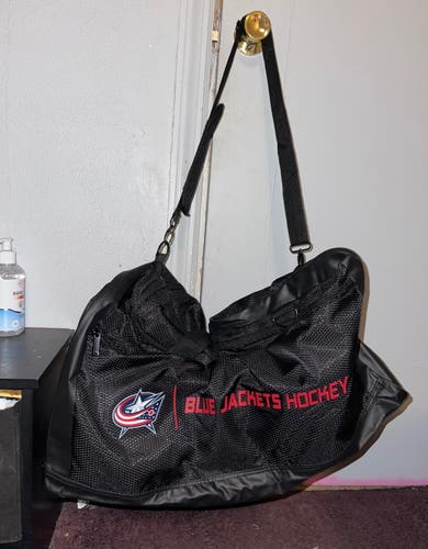 Official Fanatics NHL Hockey Authentic Pro Columbus Blue Jackets Bag Player Team Issued Brand New