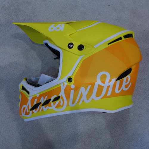 New XS SixSixOne Reset Bike Helmet