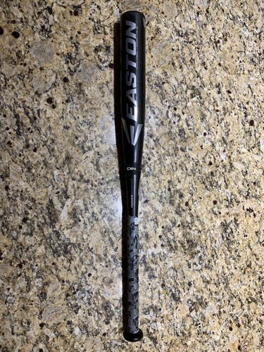 HOT BAT -  MAKO BEAST!  Easton Mako BEAST  28/17 (-11)