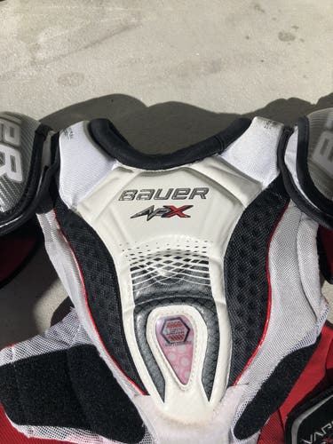 Senior Large Bauer Vapor APX Shoulder Pads