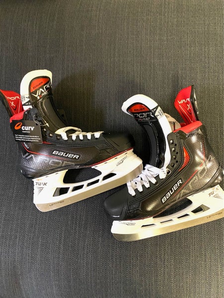 Senior Bauer Regular Width Size 7 Vapor 3x pro Hockey Skates