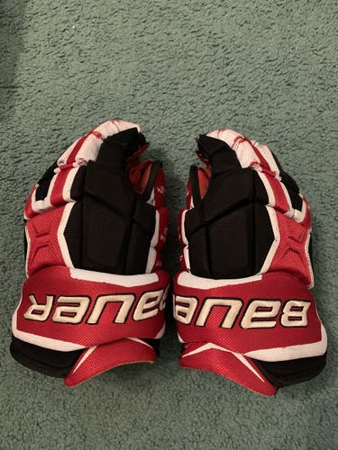 Used 14” Bauer Supreme MX3 Gloves Black/Red