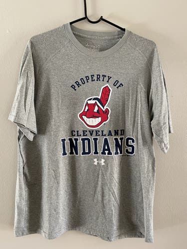 Gray Used Large Under Armour Shirt