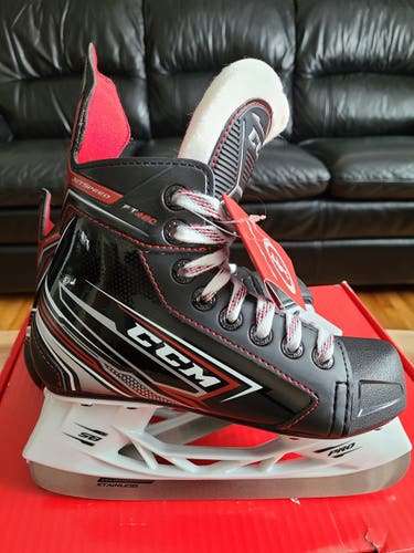 New Youth CCM JetSpeed FT480 Skates Size 13