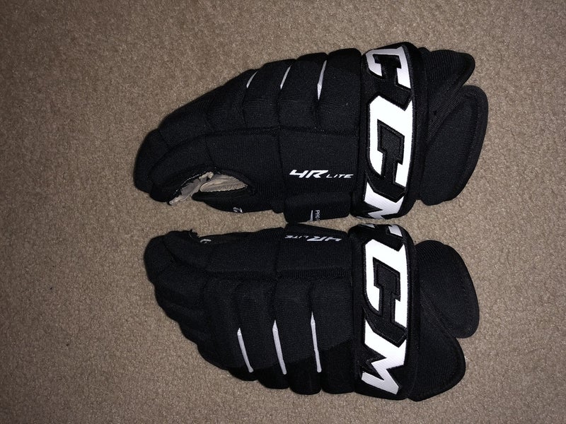 Black Senior CCM 14" Pro Stock 4R Lite Gloves