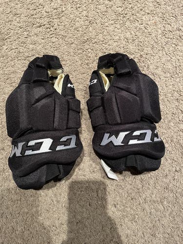 Black Senior CCM 13" Pro Stock HGTK Gloves
