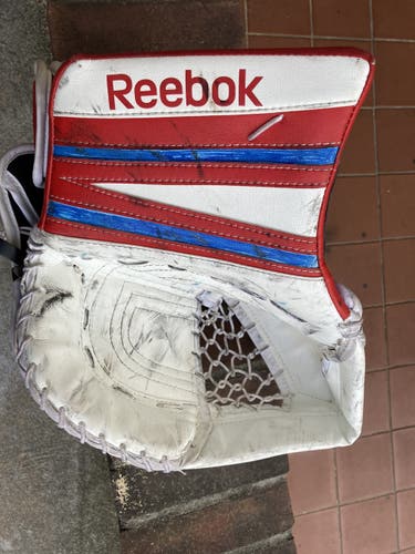 Senior Reebok Lefebvre Used Regular Goalie Glove