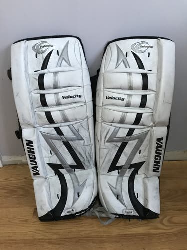 Black Used Junior 24" Vaughn Velocity VPG6 Goalie Leg Pads
