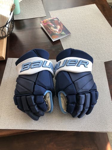 Blue Senior Bauer 13" Vapor Pro Team Gloves
