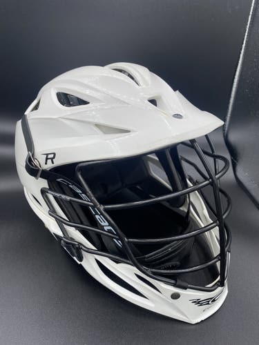 White Adult Player's Cascade R Helmet