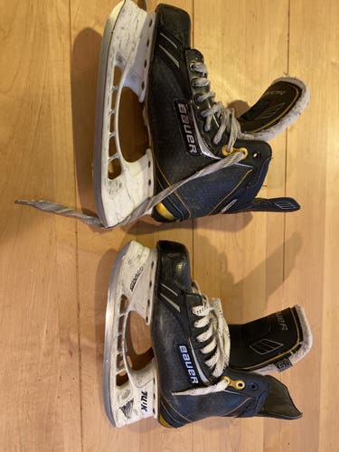 Bauer 1.8 skates