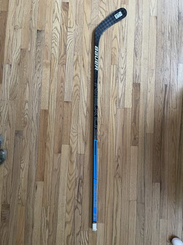 Bauer nexus pro stock stick