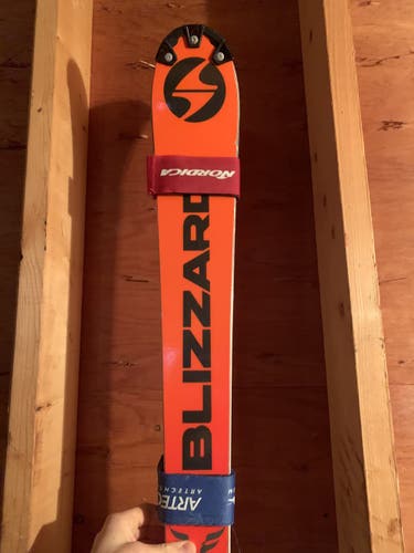 Men's 2018 Racing With Bindings Max Din 20 Skis
