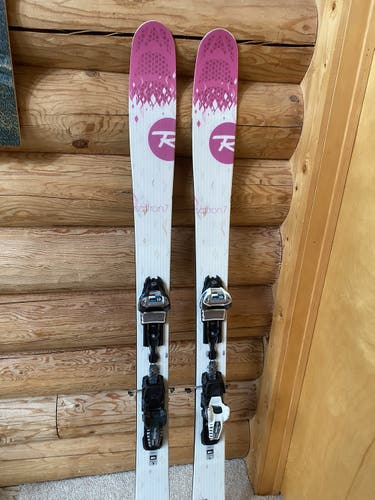 Rossignol Saffron 7 Downhill Skis