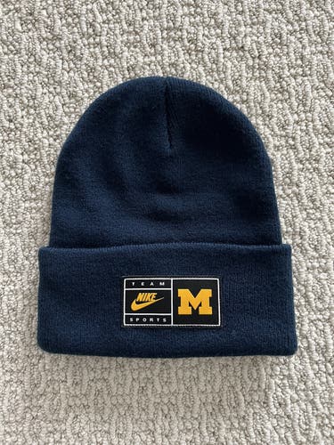 University of Michigan Navy Nike Adult Unisex One Size Fits All Knit Hat football Hockey