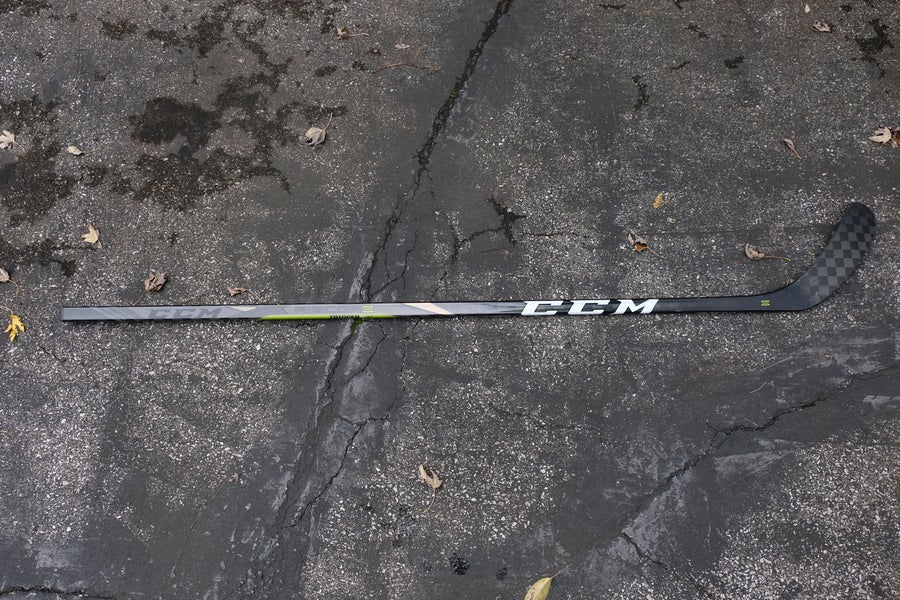 Used Senior CCM Right Handed RibCor Trigger 3D PMT Hockey Stick Mid Pattern P88
