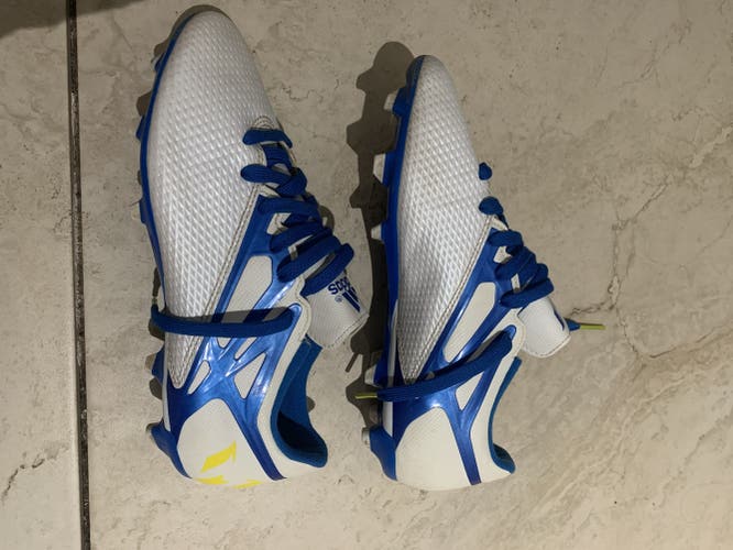 White Men's Size 7.5 (Women's 8.5) Adidas MESSI 15.2 Cleats
