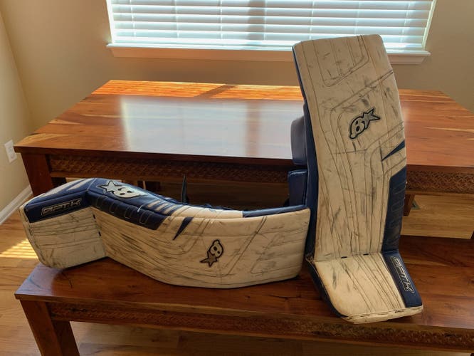 White/Blue Used Senior 33+1" Brian's OPTiK Goalie Leg Pads