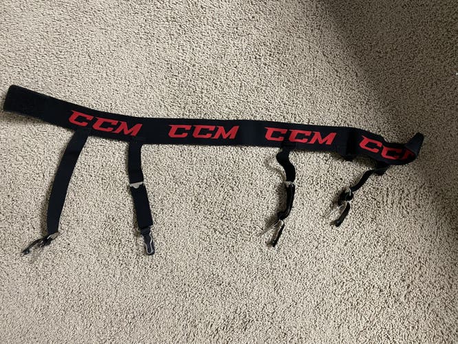 CCM Adult Garter Belt