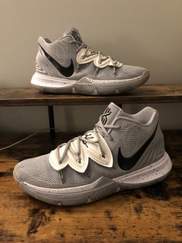 Nike Kyrie 5 TB Wolf Grey Basketball Shoes