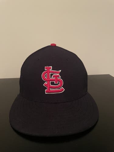St.Louis Cardinals Adult 7 1/4 New Era Hat