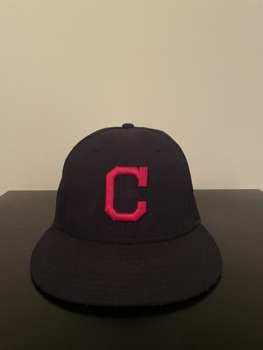 Cleveland Indians Adult 7 1/4 New Era Hat