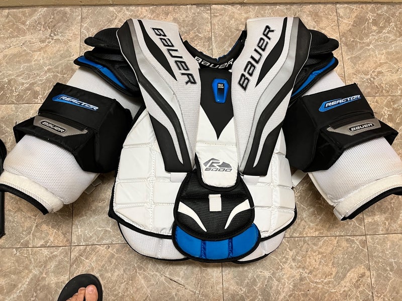 Bauer Reactor R6000 Pro chest protector