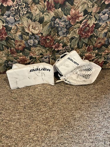 White Used Regular Supreme 3s Glove & Blocker