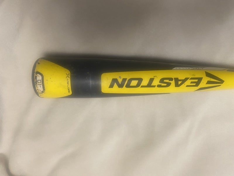 Kid Pitch (9YO-13YO) Alloy (-10) 18 oz 28" Beast X Bat