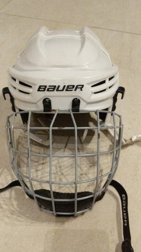 White Used Youth Bauer Prodigy Helmet