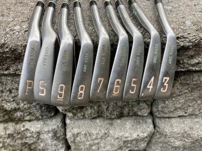 Lady Cobra baffler blade golf set clubs 3-9 and pitching. and sand wedge