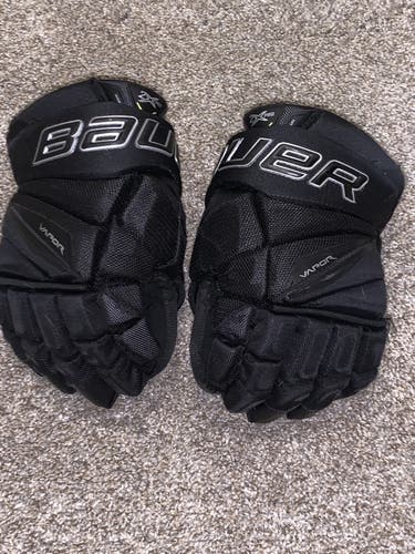 Barely Used Bauer 2X Pro Player Gloves