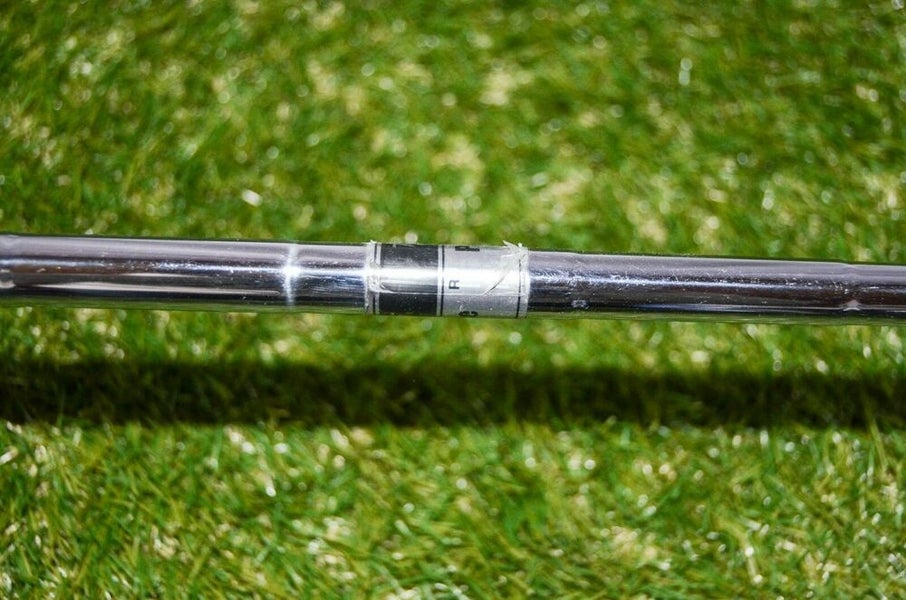Adams 	Tight Lies 	9 Iron 	Right Handed	36"	Steel 	Regular	New Grip