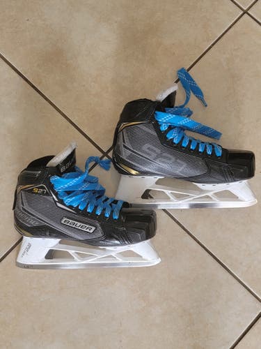Used Senior Bauer Supreme S27 Hockey Goalie Skates Regular Width Size 7