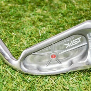 Ping 	ISIK Red 	5 Iron	Right Handed 	38"	Steel 	Stiff	New Grip