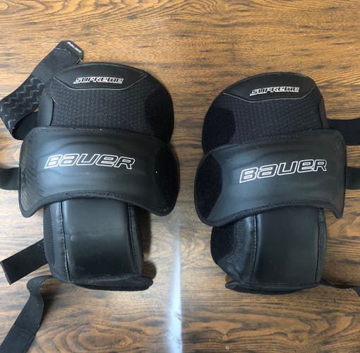 New Bauer Supreme knee Protectors