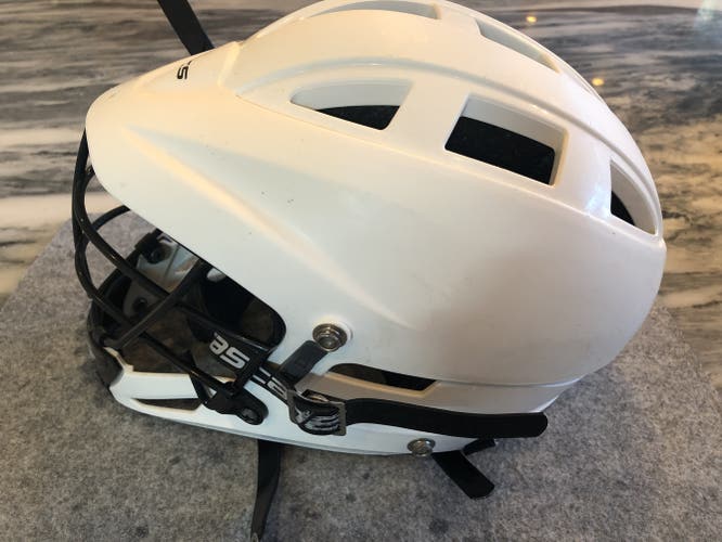 White Used Youth Player's Cascade CS Youth Helmet
