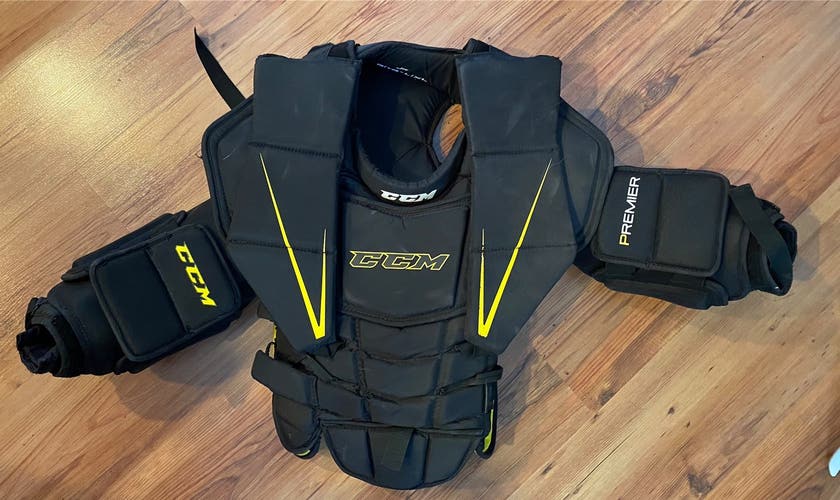 CCM  Premier Goalie Chest Protector JR L-XL